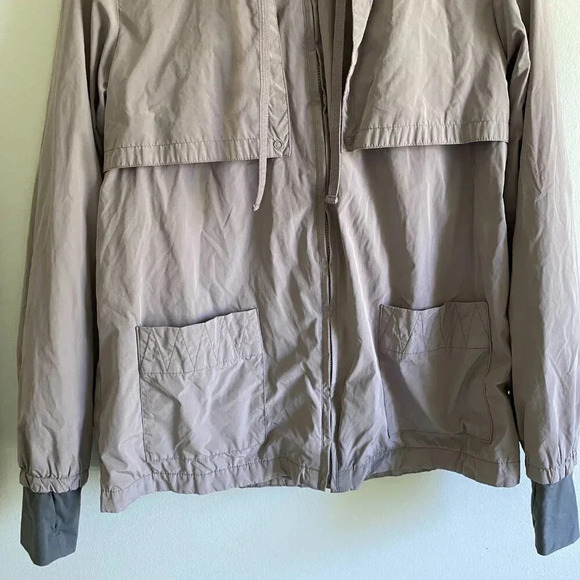 GAP Bodyfit Gray Hooded Activewear  Jacket Size S - Picture 2 of 9